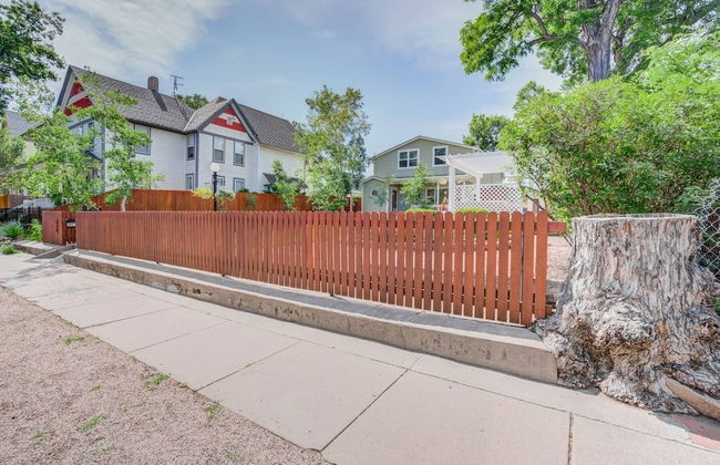 3 Bedroom Downtown with Firepit - Photo 45