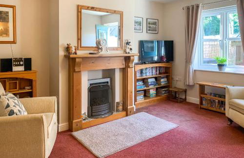 Middle Cottage - Photo 3