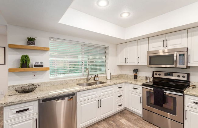 Obispo Modern Oasis With Heated Pool and BBQ - Foto 2