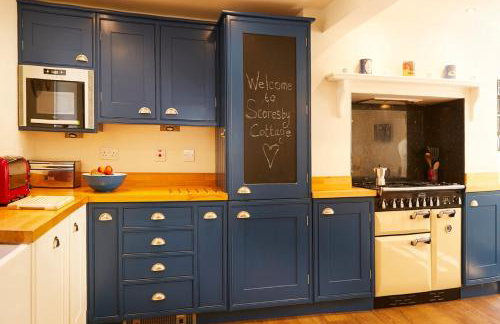 Glasswing Stays Scoresby Cottage - Photo 2