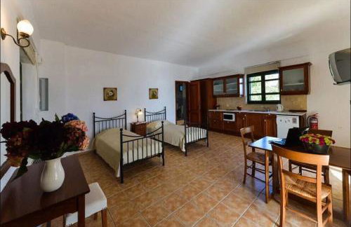 SOFIA, Luxury Stone Villa in Stoupa with Private Pool, BBQ and Amazing Sea View - Foto 23