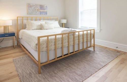 Soulard Retreat 7BR 9BA Courtyard ABODEbucks - Foto 35