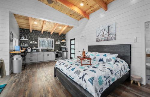 Whispering Pines Treehouse - Sunrise - Foto 8