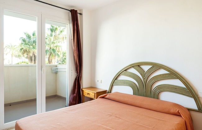 Pretty Holiday Home in Sant Josep de Sa Talaia near Sea - Foto 4