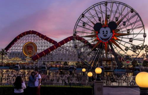Hello Sunshine OC minutes to Disneyland-Family Friendly - Foto 40