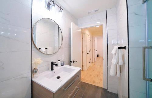 Marbella Lane - Vibrant 4BR RWC Ldry - Foto 29