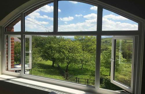 Beautiful Garden Cottage, close to Llandeilo. - Photo 4