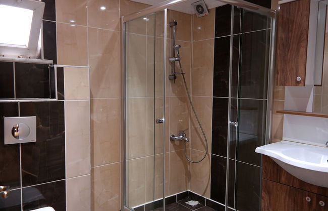 Sheriff Residence - Photo 47