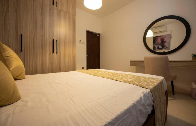 Luxury Apartment - Sleeps 6, Garden & Parking - Photo 6