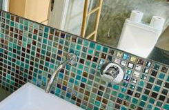 Renovado com AC, 2 WC completos, terraço e garagem - Foto 50