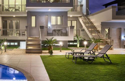 Superior family apartment w/pool dining area - Photo 42