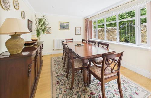 Large detached house near the sea - Photo 6