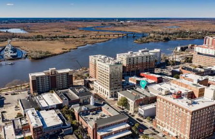 Luxe 220 Suite 2 - Photo 69