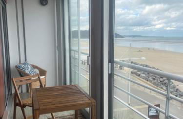 Les pieds dans l'eau - Foto 3