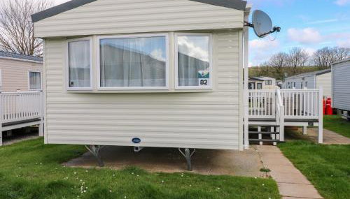 82 Manorbier Park - Photo 2