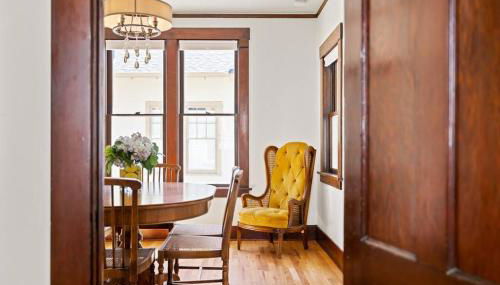 Historic Hideaway Hot Springs - Photo 4