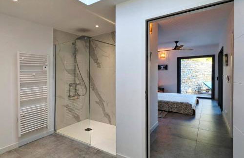 Lone Star Riviera - 5 minutes walk to the beach - Foto 2