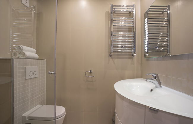 Adrion Aparthotel - Photo 23