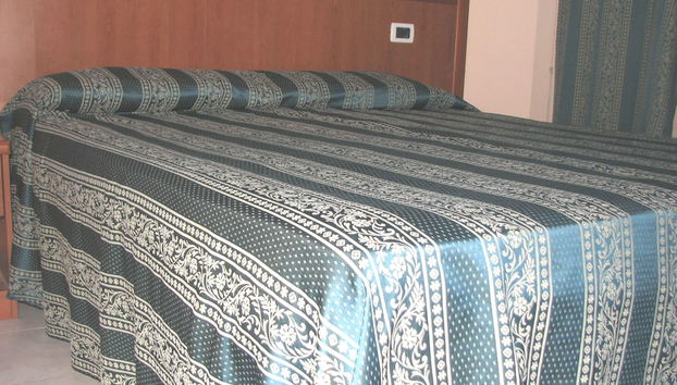 Friendship Place - Photo 2, Chambre