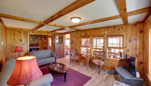 600 of Green Bay Frontage and Dock Cozy Cottage - Foto 5