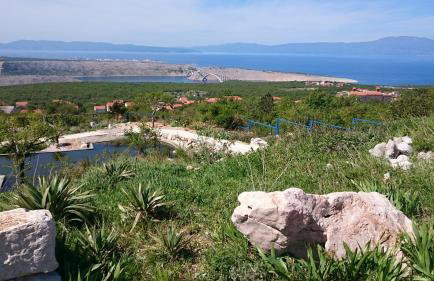Villa Suzi - Family Farm Stay with Donkeys, Pool and Sea View near Rijeka - Photo 73