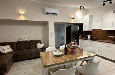 Bee House Suite - Brand New Apartment 100 m from Sea - Photo 5