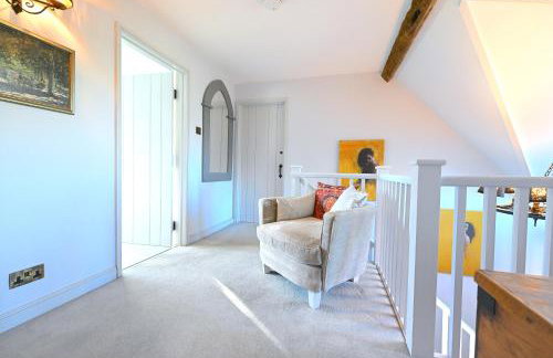 Beautiful Thatched Cottage Windsor Ascot Bracknell - Photo 8