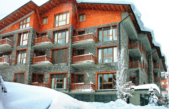 Apartamentos Solineu - Foto 1