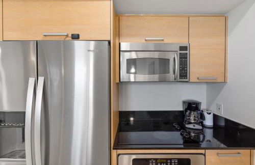 Luxury Top-Level Oasis - Oceanfront Views & Resort Perks - Foto 17