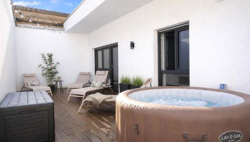 Whirlpool & Terrasse - Familien & Gruppenfreundlich - Foto 2