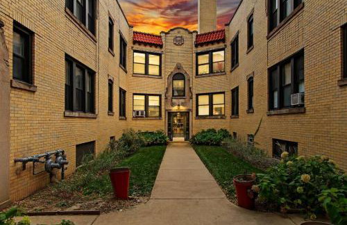 1BR Vibrant & Inviting Apt in Chicago - Montrose 2E - Foto 7