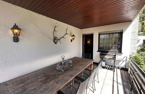 Private Spacious Villa near Winterberg and Willingen 14 Guests HUGE GARDEN Free Parking for Multiple Cars - Foto 27