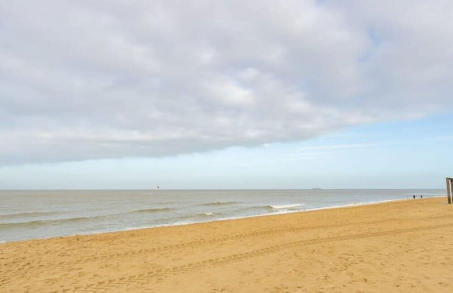 Stunning Penthouse With Free Parking and sea View - Foto 11