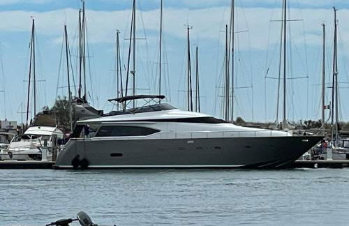 MotorYacht 21 avec équipage - Photo 54