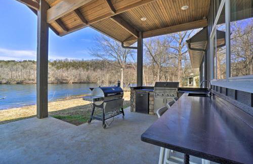 Idyllic Cotter Escape Steps to White River! - Foto 22