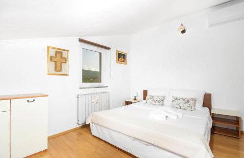 Villa Jakov - Photo 34