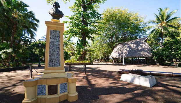 Passeggiata nel Parco Bougainville