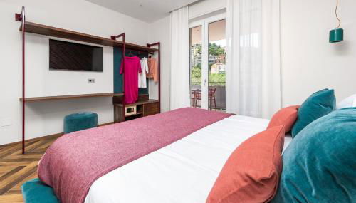 Futura Funky House - De Vivo Realty Sorrento - Foto 1, wardrobe