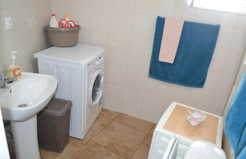 Casinha de Muda da Feteira - Photo 13