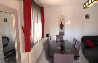 4 Bedroom Family Villa with Private Pool in Villa Martin - Foto 11