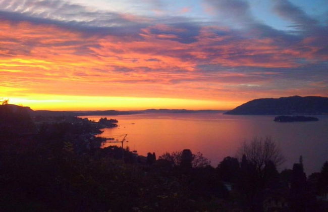 Chalet by Lake Maggiore With Garden Views - Foto 25