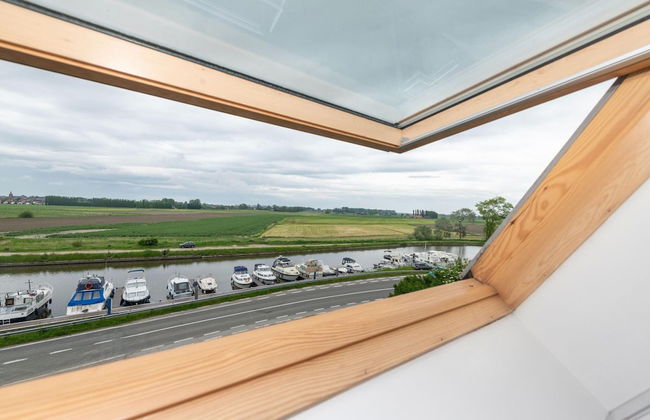 Quiet Getaway w/ Terrace - Foto 29