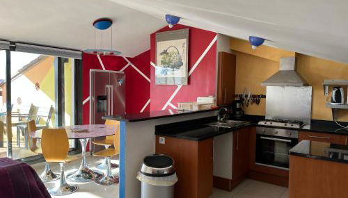 Appart Duplex Roses Plage - Foto 5, stove, toaster