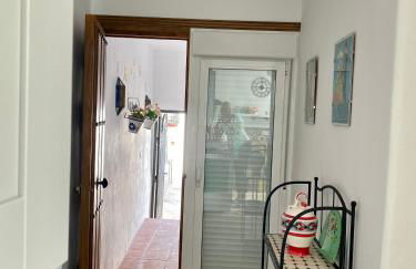 Cheerful one bedroom townhouse with patio Archez - Foto 13