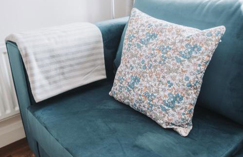 Modern & comfortable 4 bed house - Photo 22