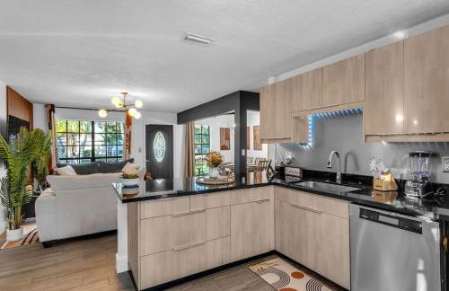 Prized by Florida |Private Pool and HotTub Oasis| - Foto 18