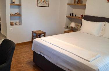 Trikeri Inn - Photo 3