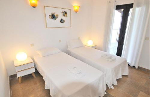 VILLA AUREA-Cala Mesquida- Primera linea de Mar - Photo 26