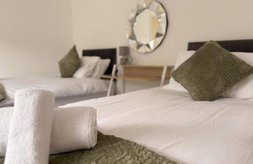 Low Street Escape 3 Bed, Sleeps 9, Gated Drive, WiFi, Contractors - Foto 26