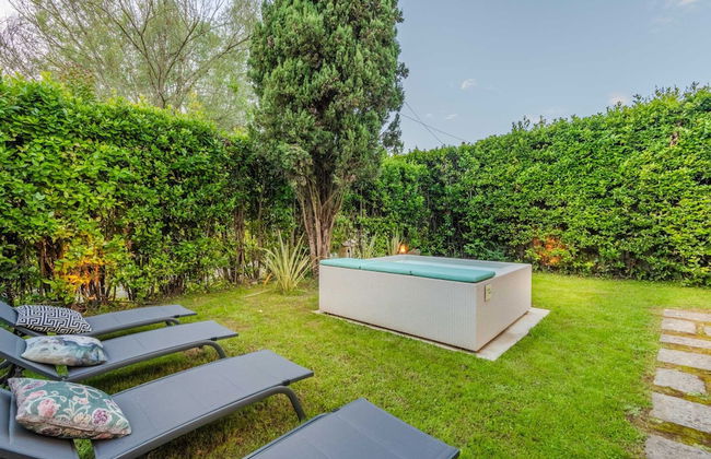 La Chiesetta an Antique Church With Pool - Photo 4